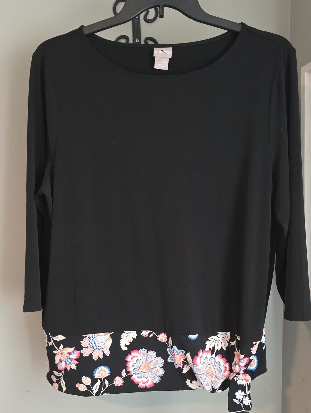 Chico's Black Long-Sleeve Tunic with Floral Hem Size XL